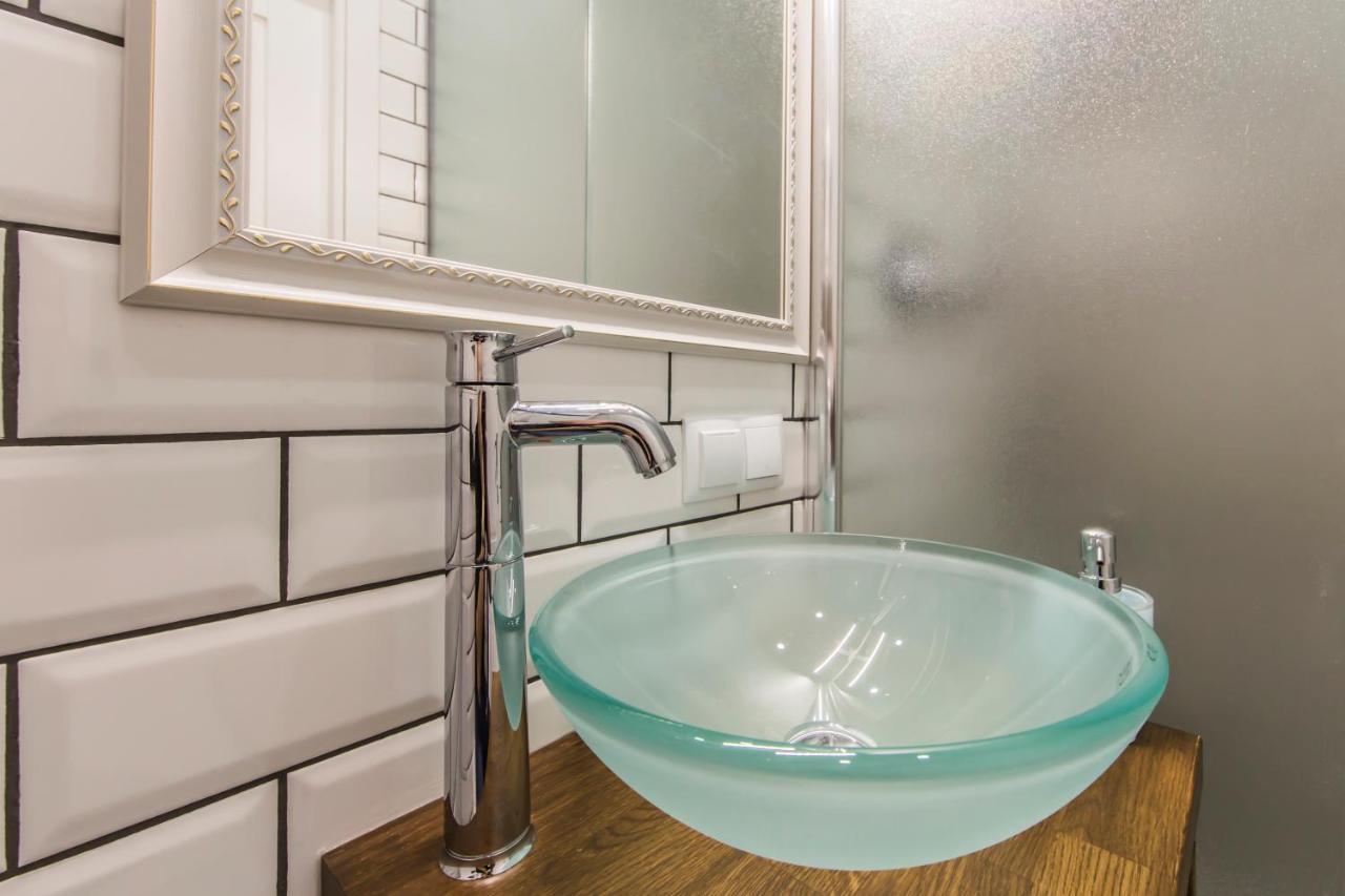 Kyiv City Loft Apart Hotel מראה חיצוני תמונה