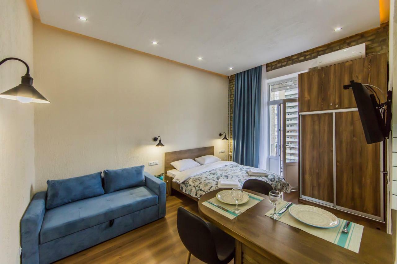 Kyiv City Loft Apart Hotel מראה חיצוני תמונה